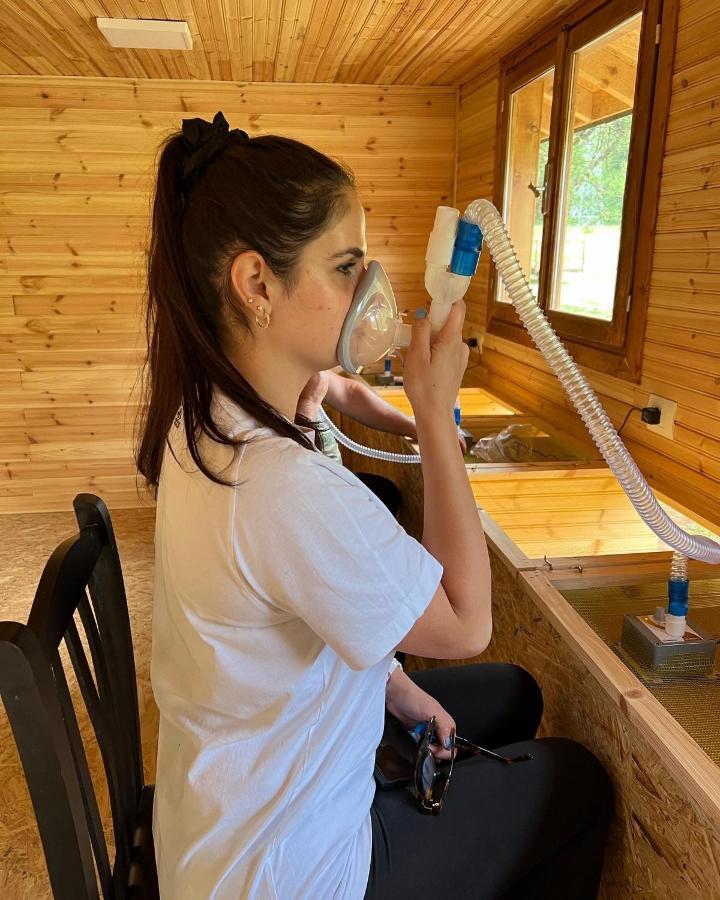 Farma Sotira Hotel Leskovik Bagian luar foto