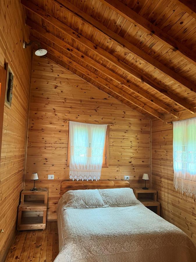 Farma Sotira Hotel Leskovik Bagian luar foto