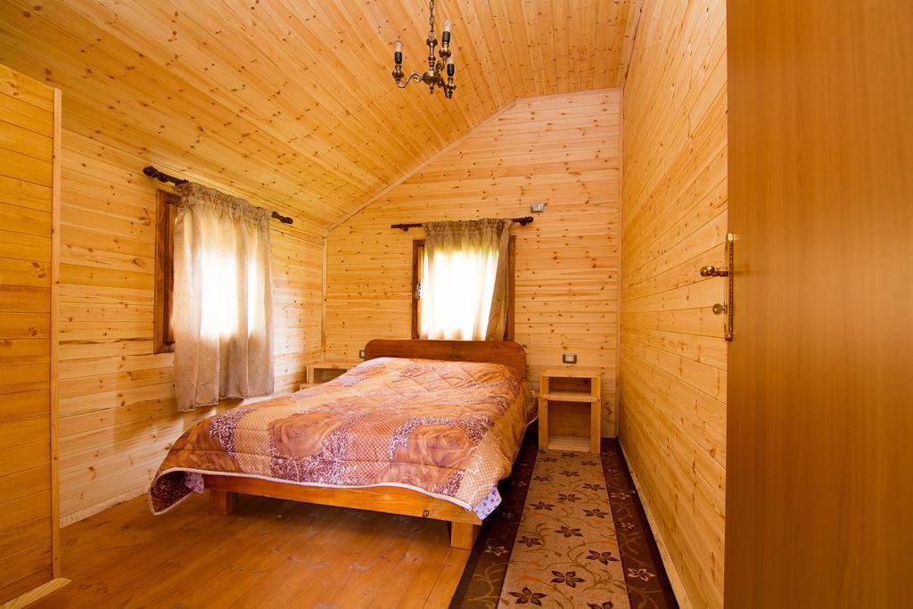 Farma Sotira Hotel Leskovik Ruang foto